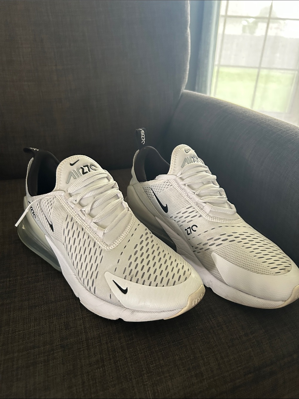 Nike Air Max 270 Sneakers